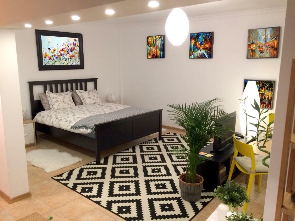 My Little Studio Букурещ Екстериор снимка